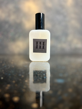 Cargar imagen en el visor de la galería, III (Tercero)